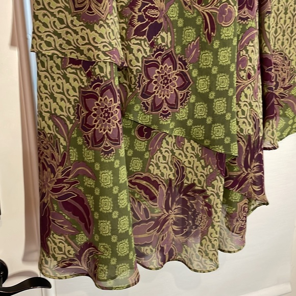 Evan-Pincone Woman two piece skirt and blouse.  Size 18 w skirt and 1x shirt - Picture 4 of 8